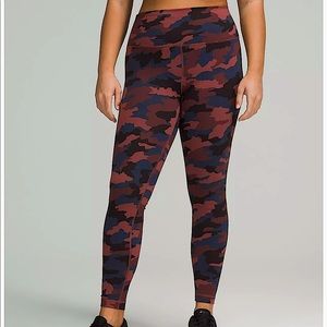 Brand new lululemon camo wunder train HR tight 25”